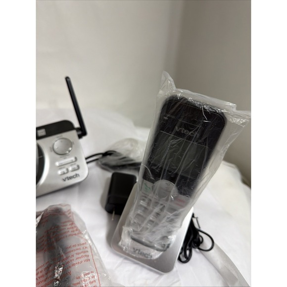 VTech CS5229-2 DECT 6.0 2 Handset Cordless Answering System With Extended Range - Picture 4 of 7